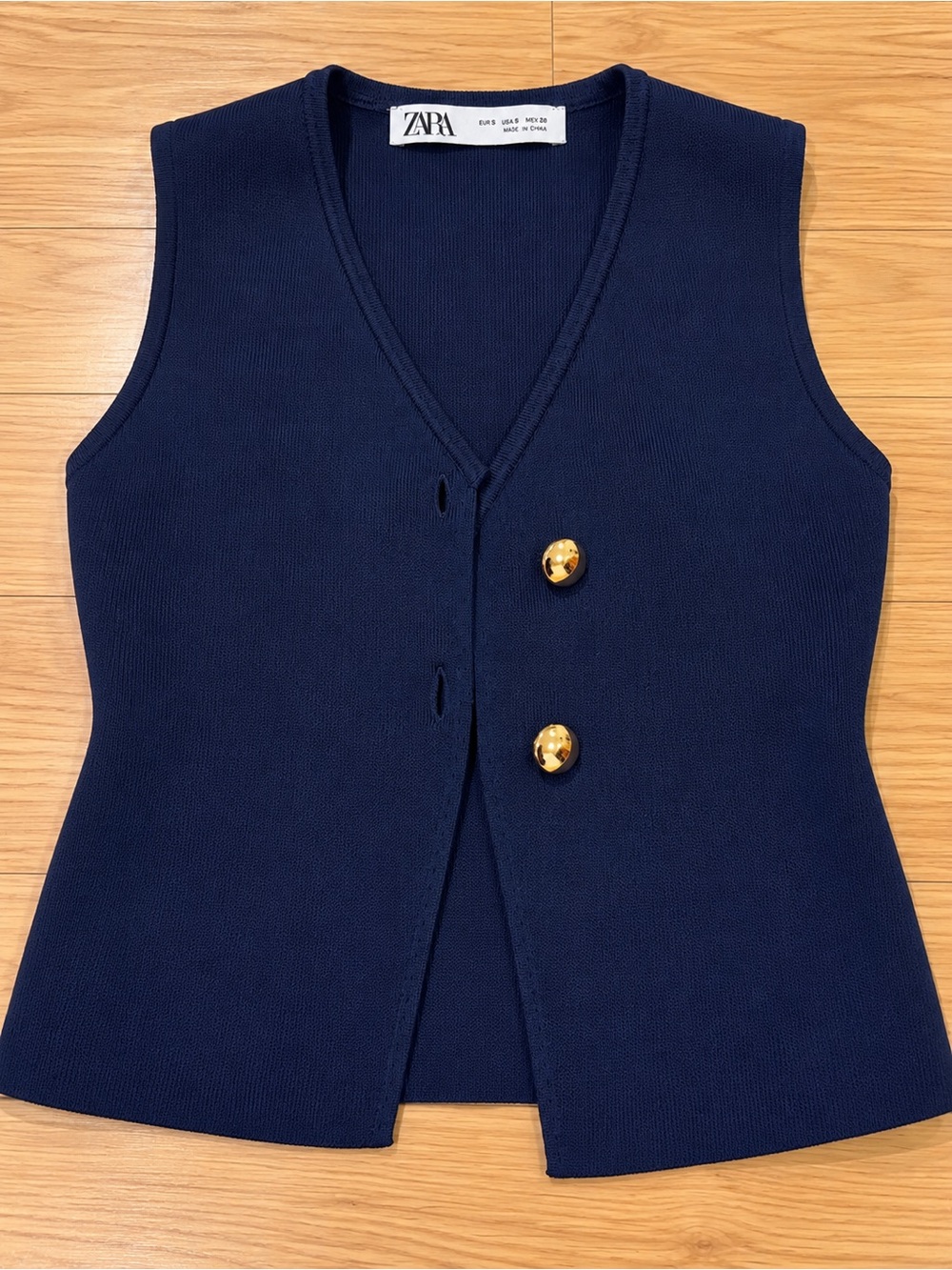 Zara Navy Sleeveless Knit Vest with Gold-Tone Buttons